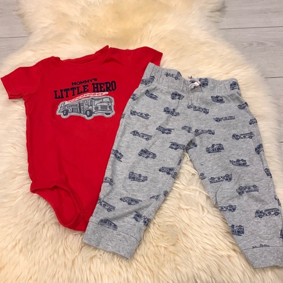 Carter’s Firetruck Matching Set Onesie and Sweatpants in Gray/Red size 24M - Picture 1 of 8